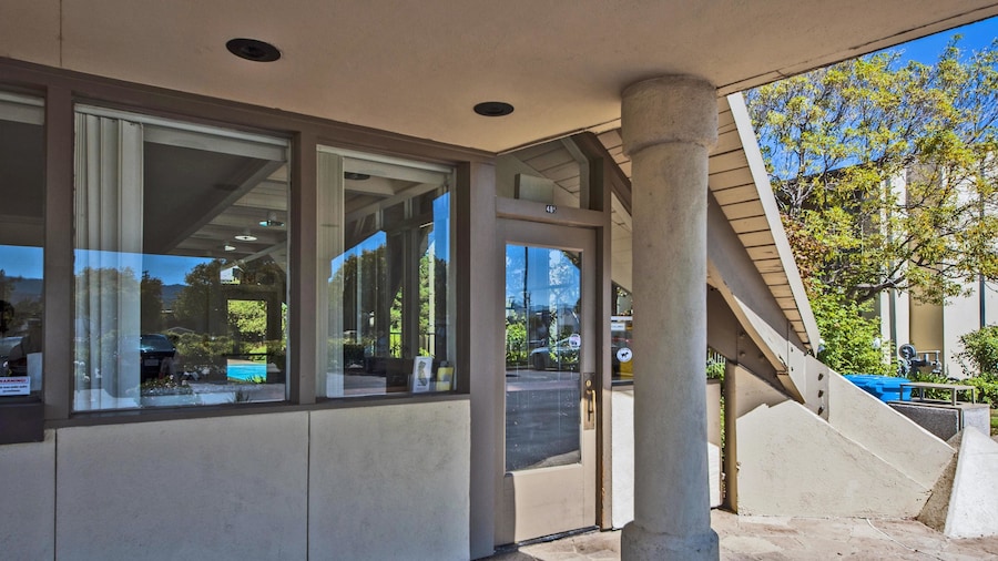 Good Nite Inn - Redwood City