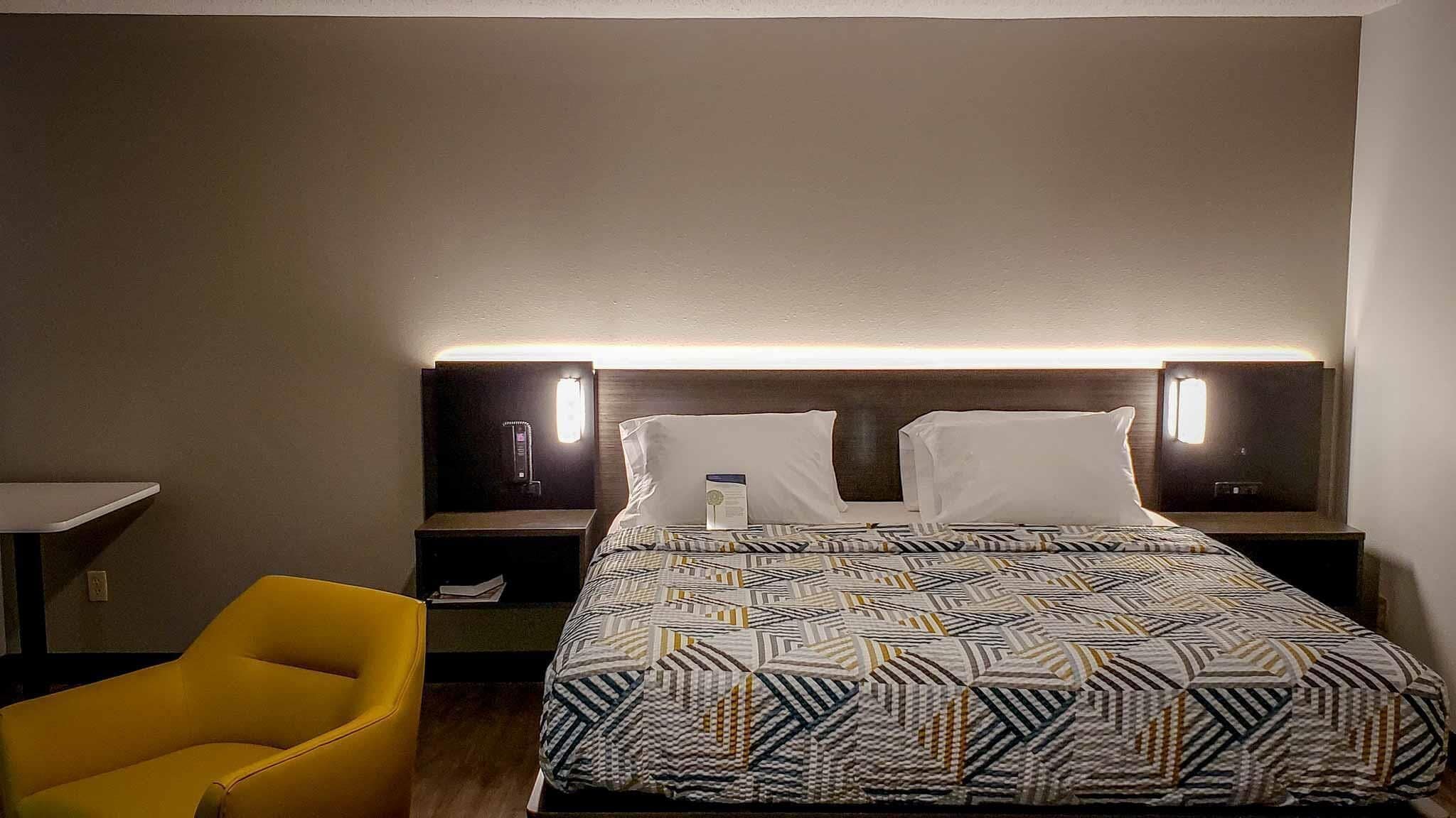 Desk, iron/ironing board, free WiFi, bed sheets
