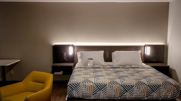 Desk, iron/ironing board, free WiFi, bed sheets