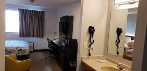 Desk, iron/ironing board, free WiFi, bed sheets