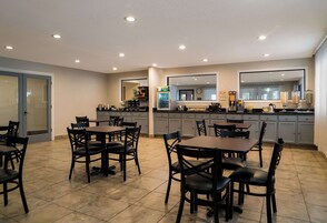 Desayuno continental incluido todos los días