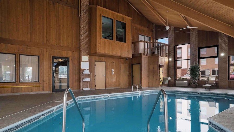 Quality Inn Grand Blanc - Flint South