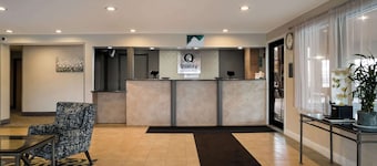Quality Inn Grand Blanc - Flint South