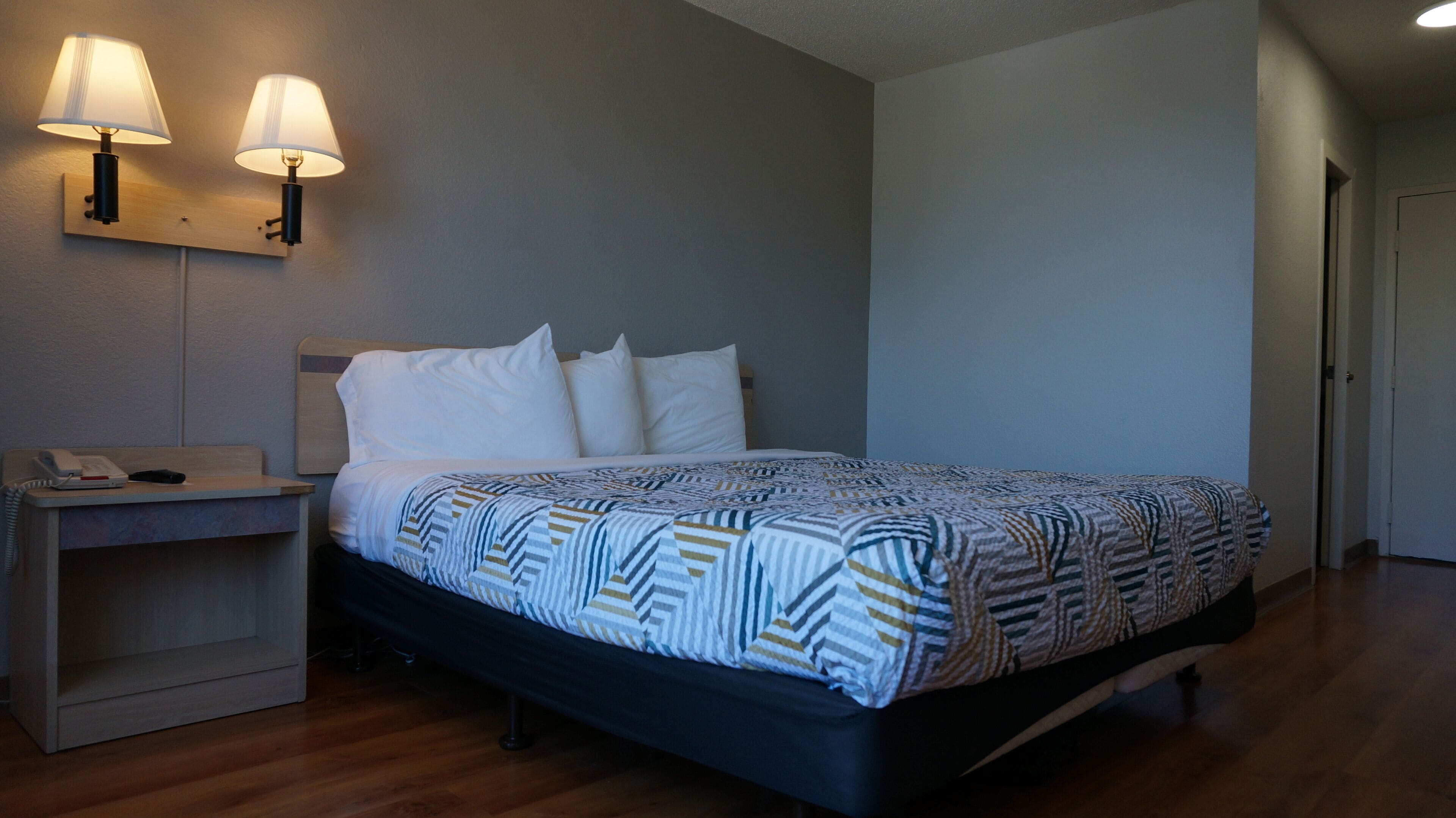 Free WiFi, bed sheets, wheelchair access