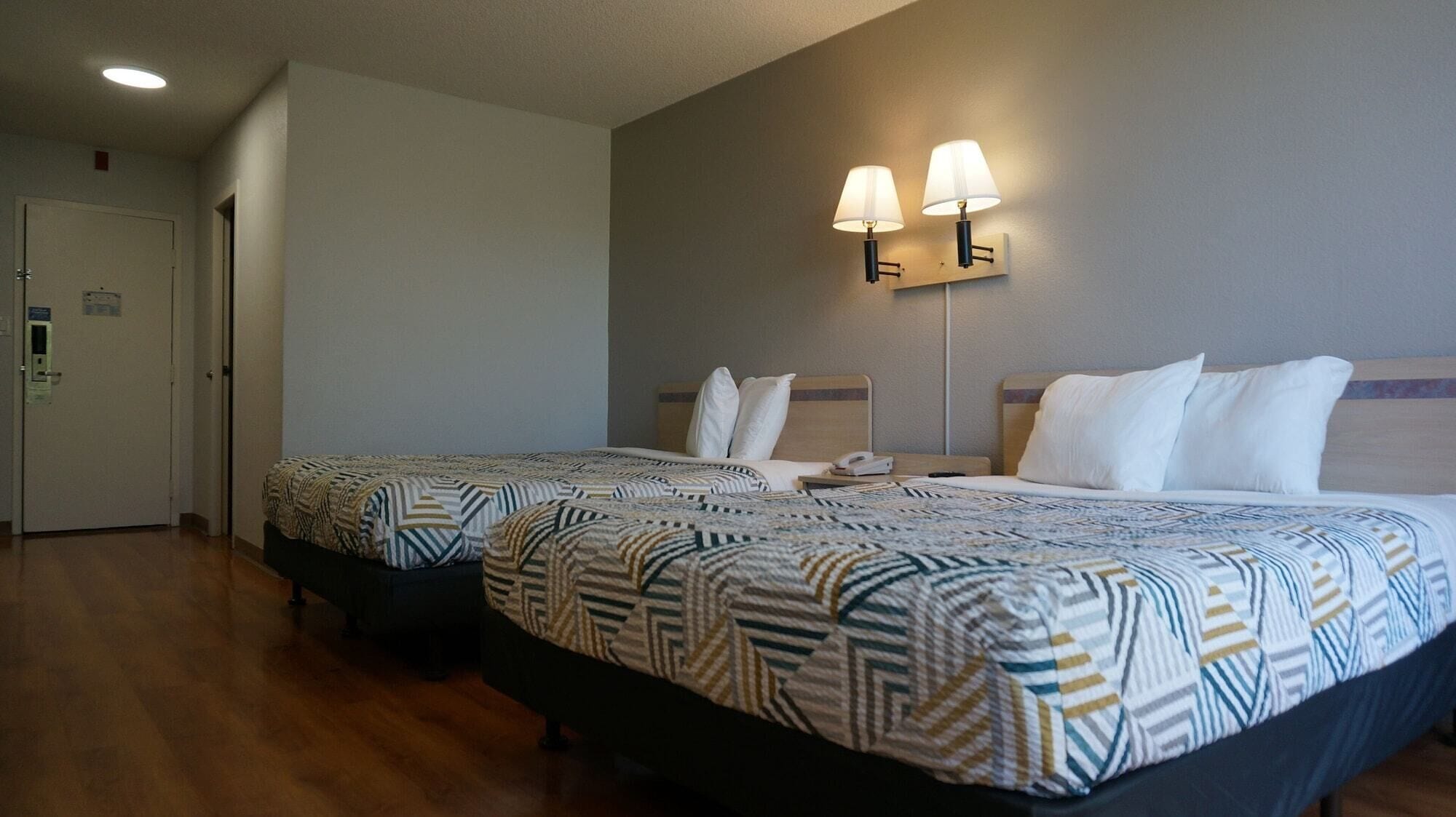 Premium Suite, Multiple Beds, Non Smoking | Free WiFi, bed sheets, wheelchair access