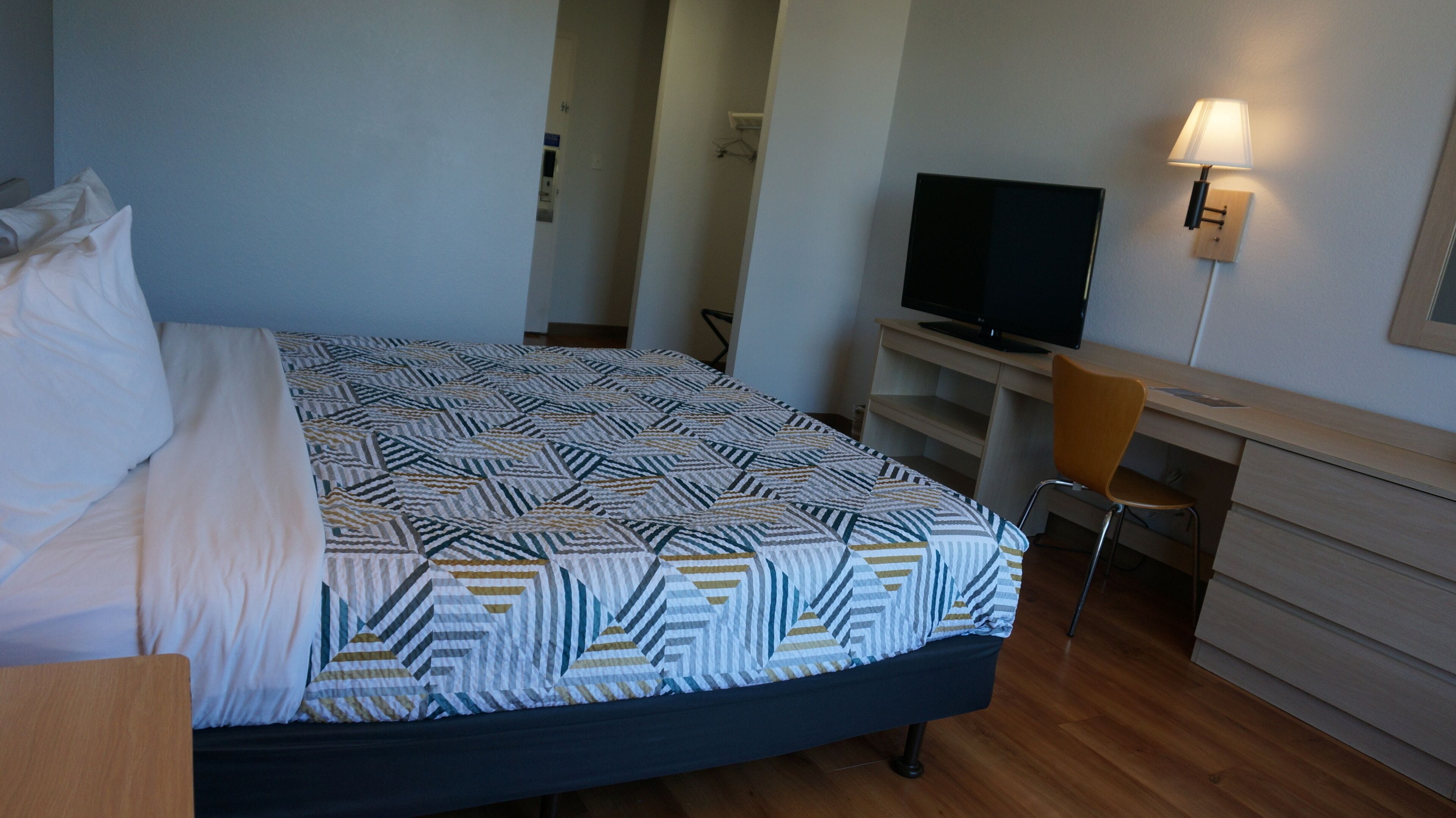 Free WiFi, bed sheets, wheelchair access