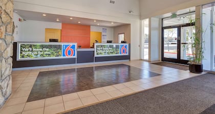Motel 6 Belmont, CA - San Francisco - Redwood City