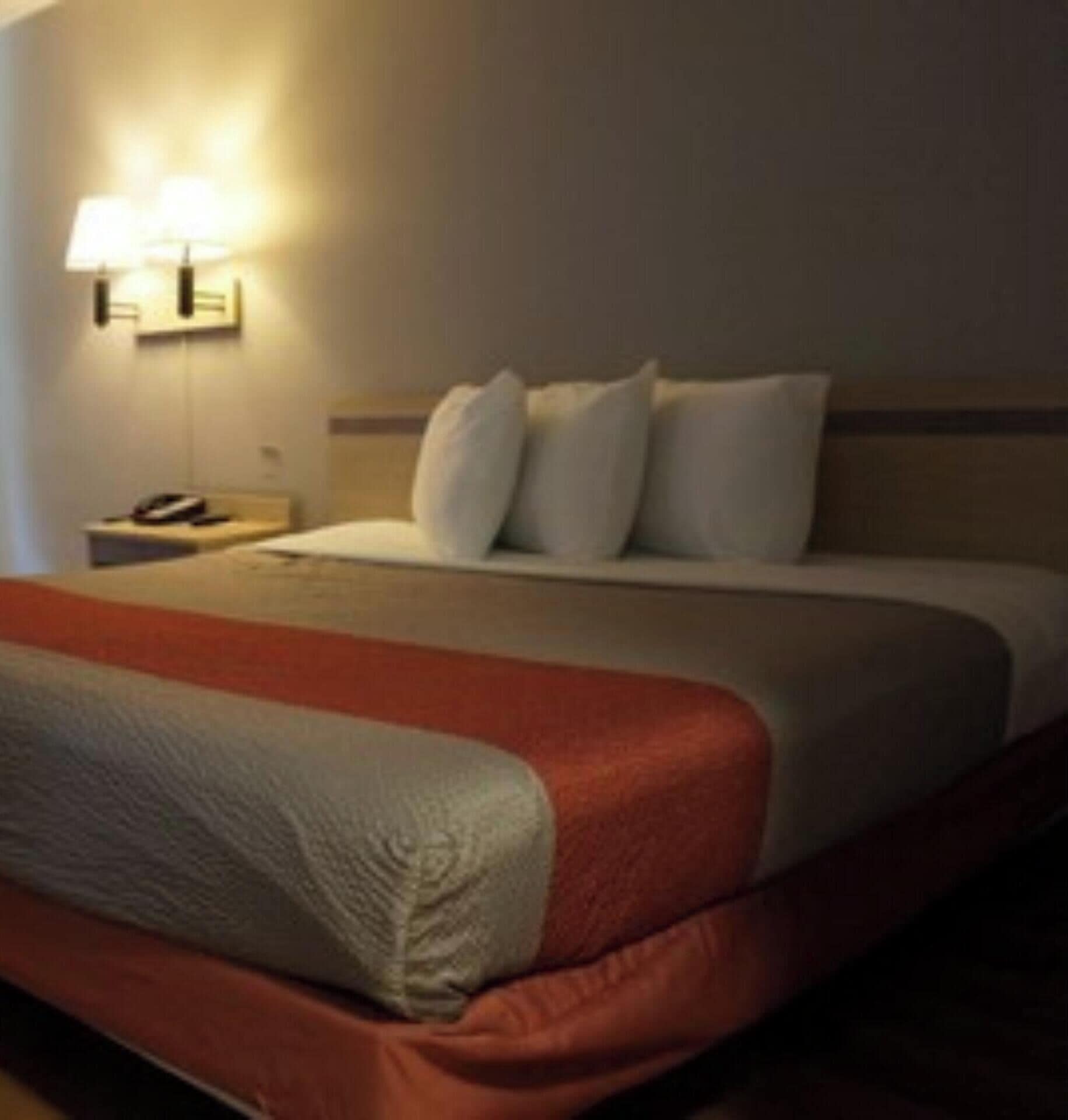 Free WiFi, bed sheets, wheelchair access