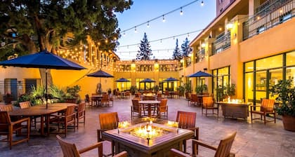 Crowne Plaza Cabana, Palo Alto by IHG