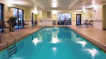 Una piscina techada