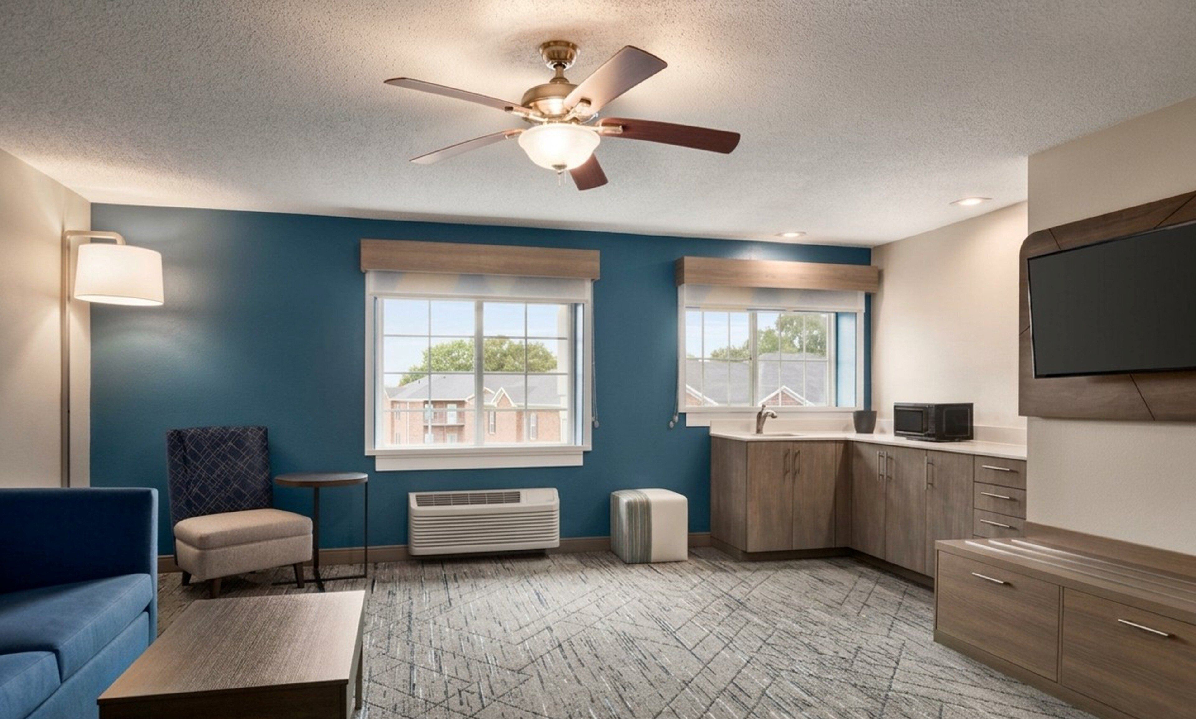 Suite, 1 King-Bett (Wet Bar) | Hochwertige Bettwaren, Pillowtop-Betten, Schreibtisch