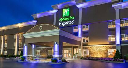 Holiday Inn Express Bowling Green by IHG