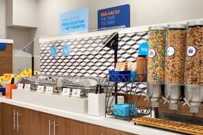 Petit déjeuner buffet compris tous les jours