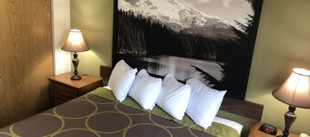 Super 8 by Wyndham Salem