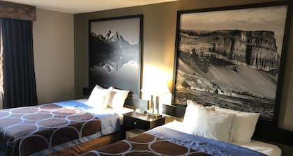 Super 8 by Wyndham Boise