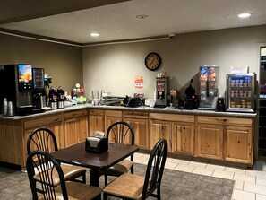 Free daily continental breakfast