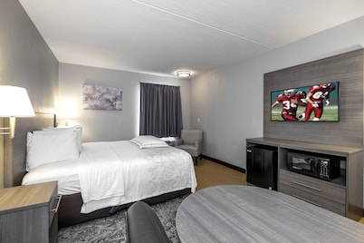 Red Roof Inn PLUS+ Boston - Mansfield/ Foxboro