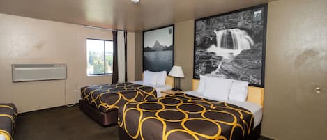 Standardzimmer, Nichtraucher (3 Queen Beds)