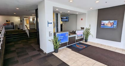 Motel 6 Framingham, MA - Boston West