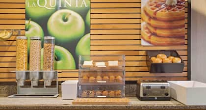 La Quinta Inn by Wyndham Auburn Worcester
