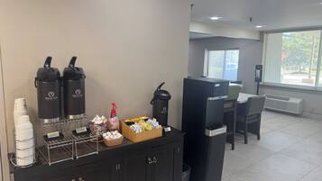 Free continental breakfast