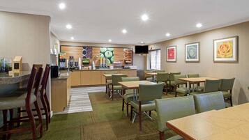 Free continental breakfast