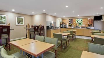 Free continental breakfast