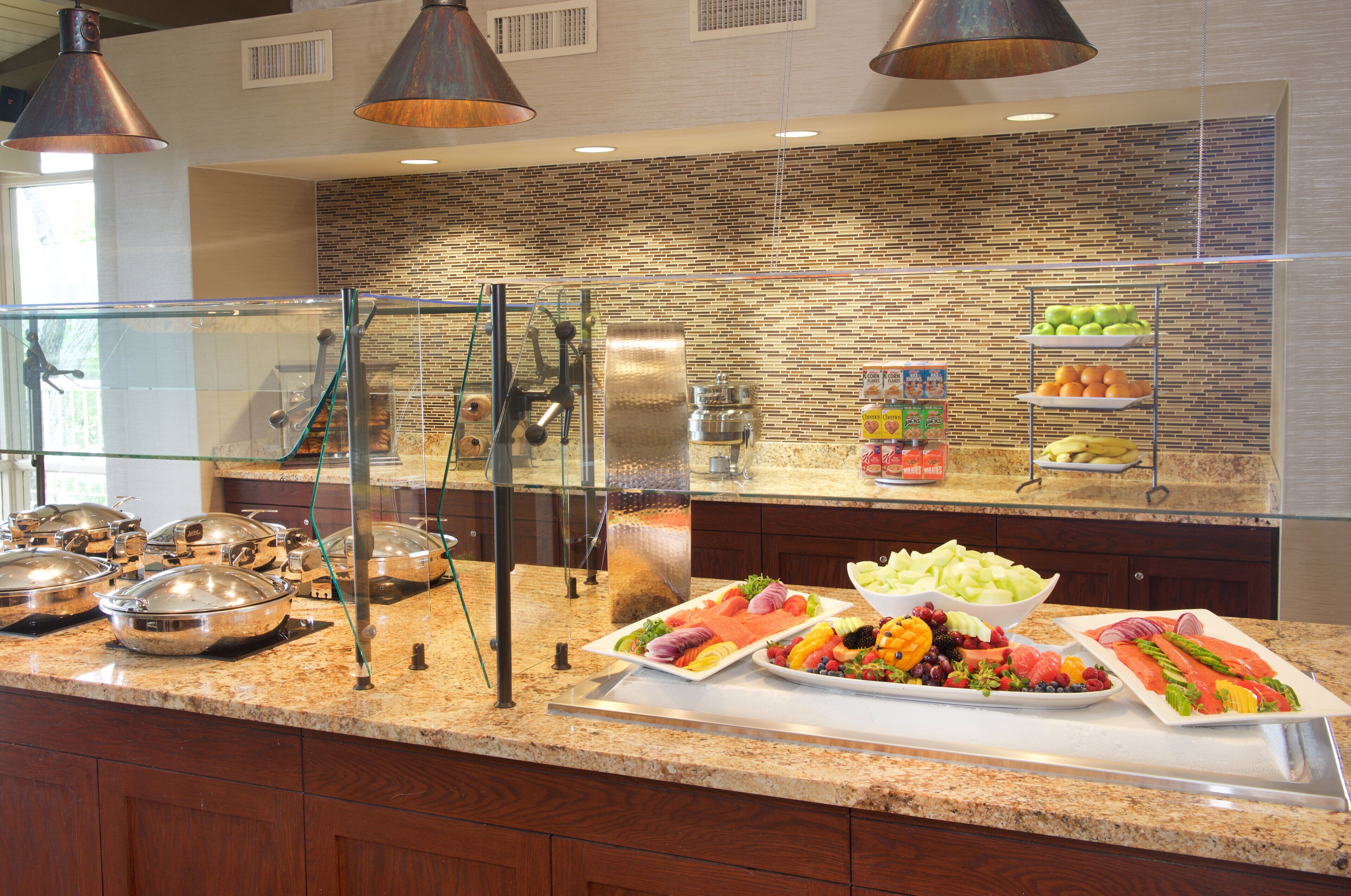 Daily full breakfast for a fee