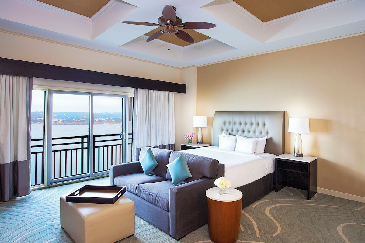 Junior Suite, Lake View | Premium bedding, pillowtop beds, in-room safe, desk