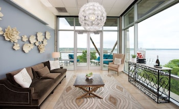 Sauna, body treatments, aromatherapy, body wraps, body scrubs, facials at Lakeway Resort & Spa