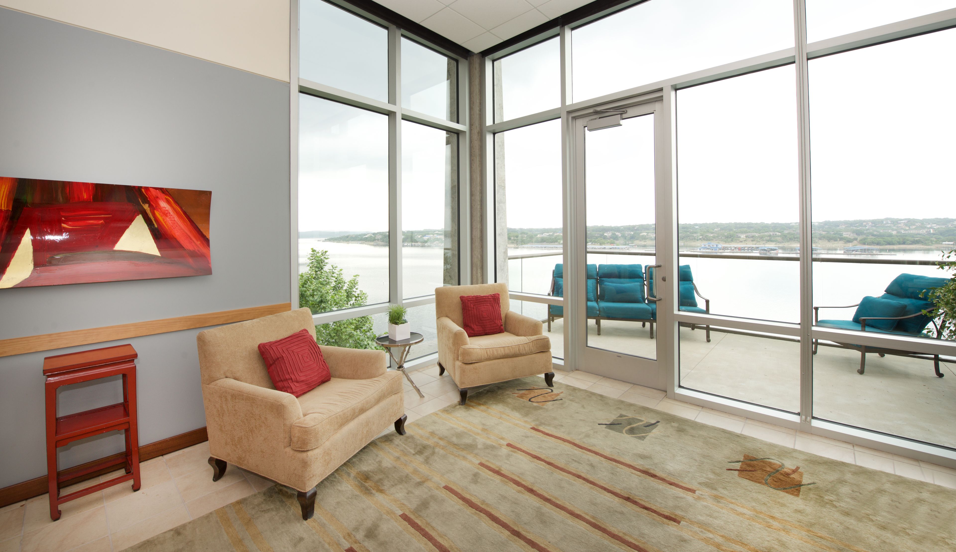 sauna, body treatments, aromatherapy, body wraps, body scrubs, facials