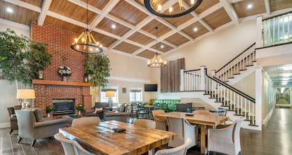 Best Western Plus University Park Inn & Suites