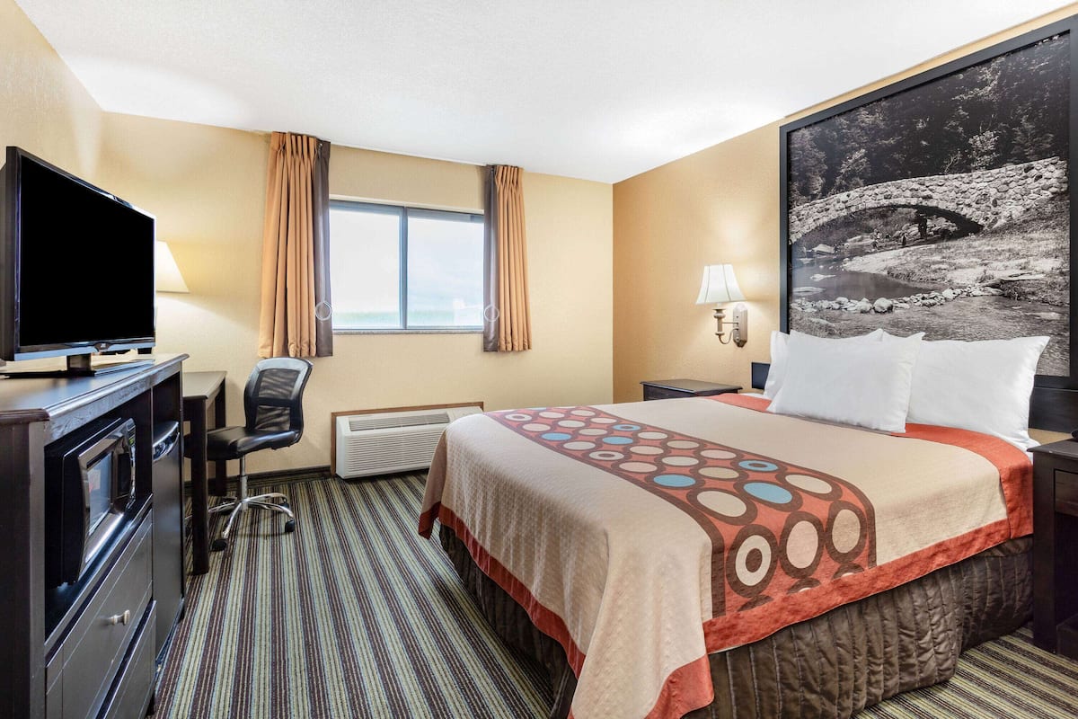 In-room safe, free cots/infant beds, rollaway beds, free WiFi