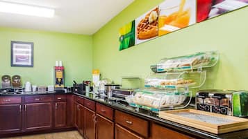 Free buffet breakfast