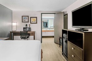 Desk, laptop workspace, free WiFi, bed sheets