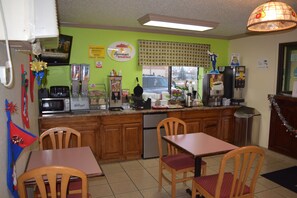 Free daily on-the-go breakfast 