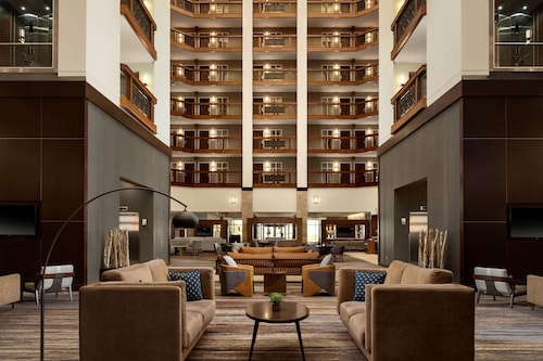 Minneapolis Marriott Northwest Hotel & Conference Center