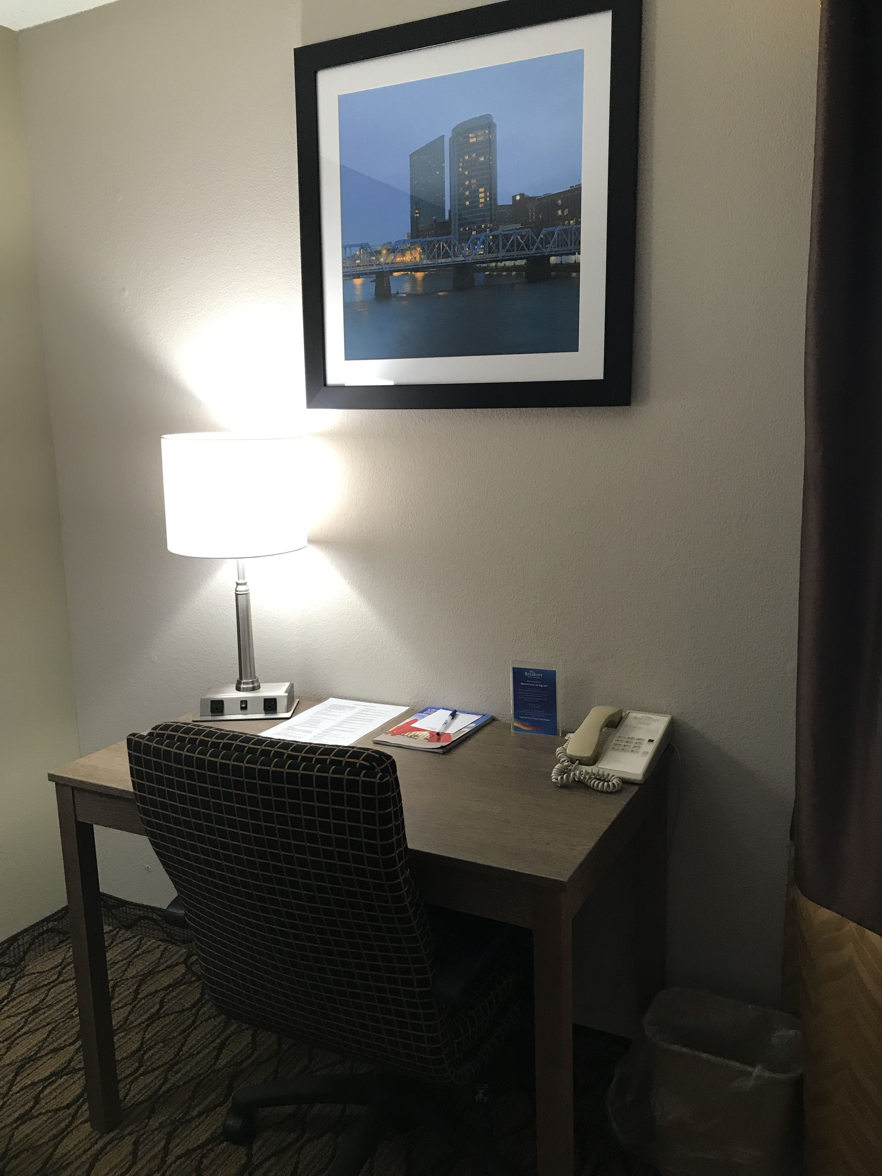 standard single room, 1 queen bed, accessible | desk, laptop workspace, blackout curtains, iron/ironing board