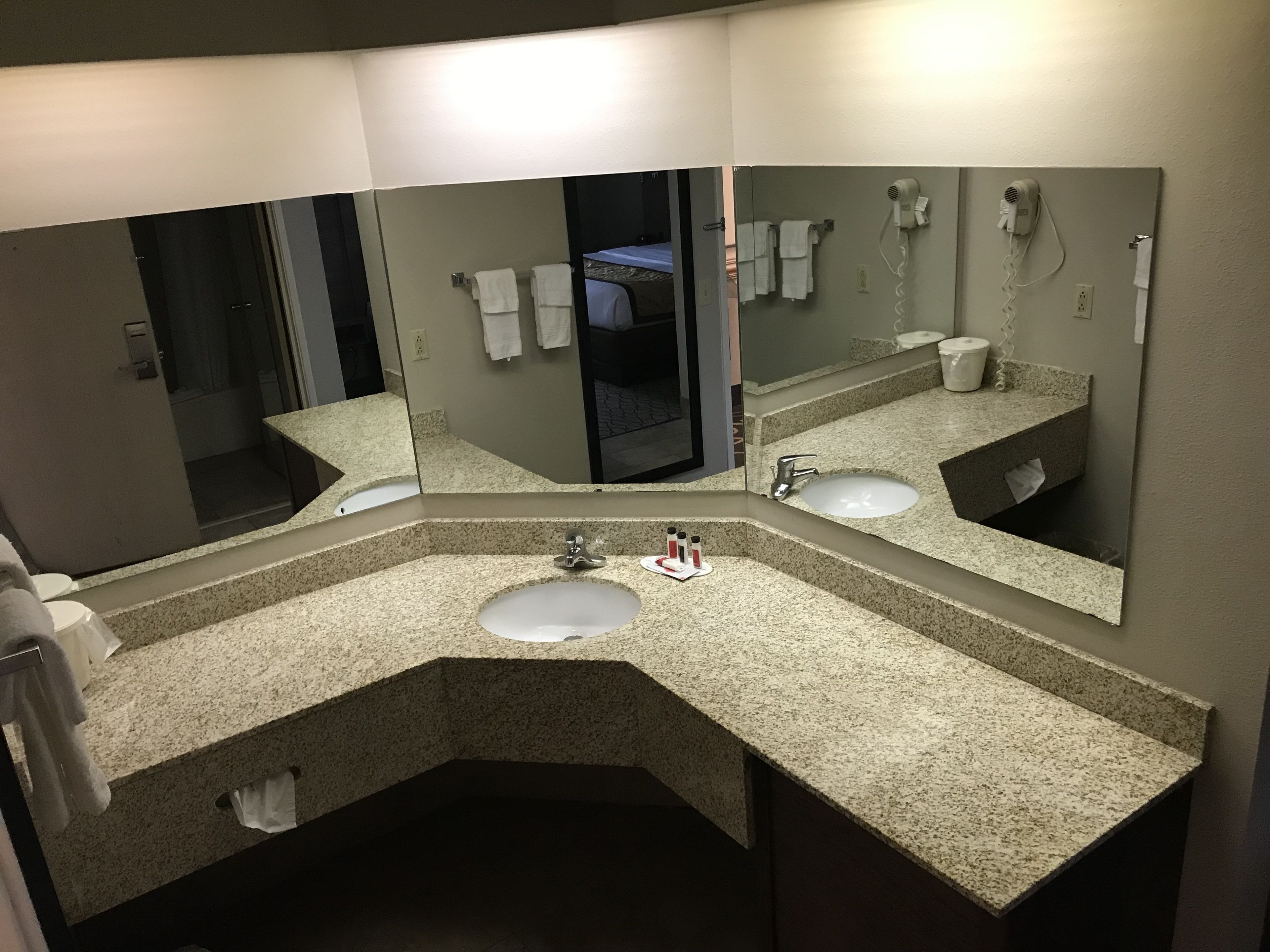 deluxe studio suite, 1 king bed with sofa bed | bathroom | combined shower/bathtub, free toiletries, hair dryer, towels