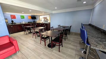 Free continental breakfast