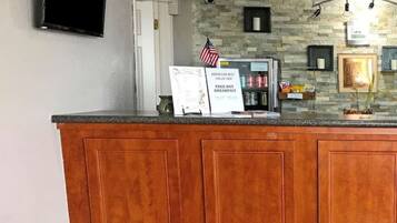 Café da manhã continental grátis