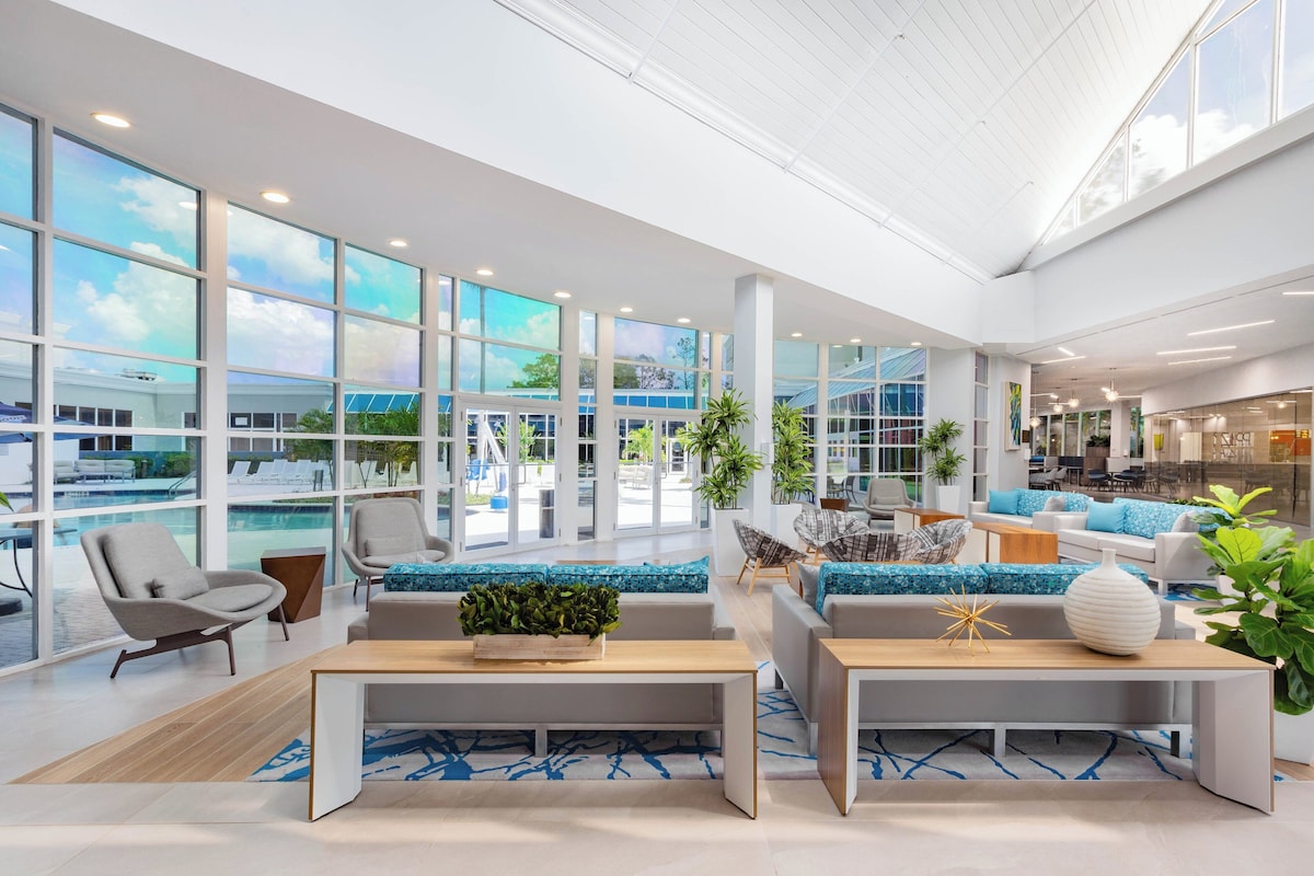 Exterior - Holiday Inn Resort Kissimmee by the Parks by IHG (Kissimmee)