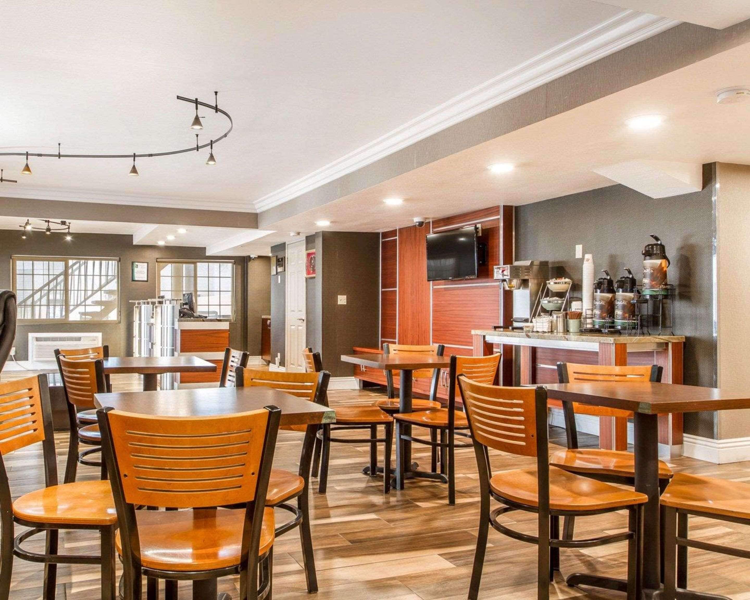 Foto - Quality Inn Sacramento Convention Center