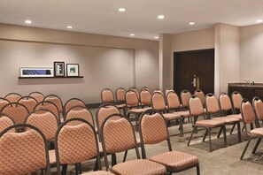 Meeting facility - Country Inn & Suites by Radisson, Bryant (Little Rock), AR (Bryant)