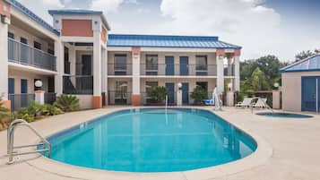 Outdoor pool, pool umbrellas