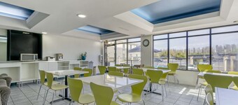 Rodeway Inn Wesley Chapel