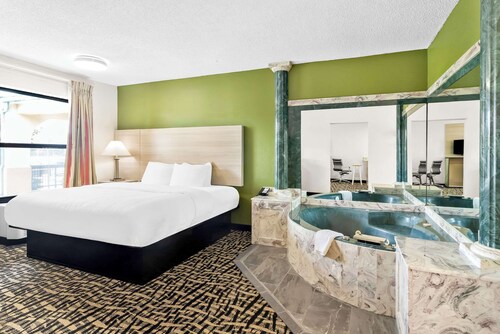 Quality Inn Russellville