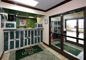 Concierge desk