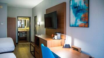 Premium bedding, Select Comfort beds, in-room safe, desk