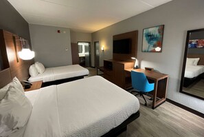 高級寢具、Select Comfort 床墊、客房內保險箱、書桌